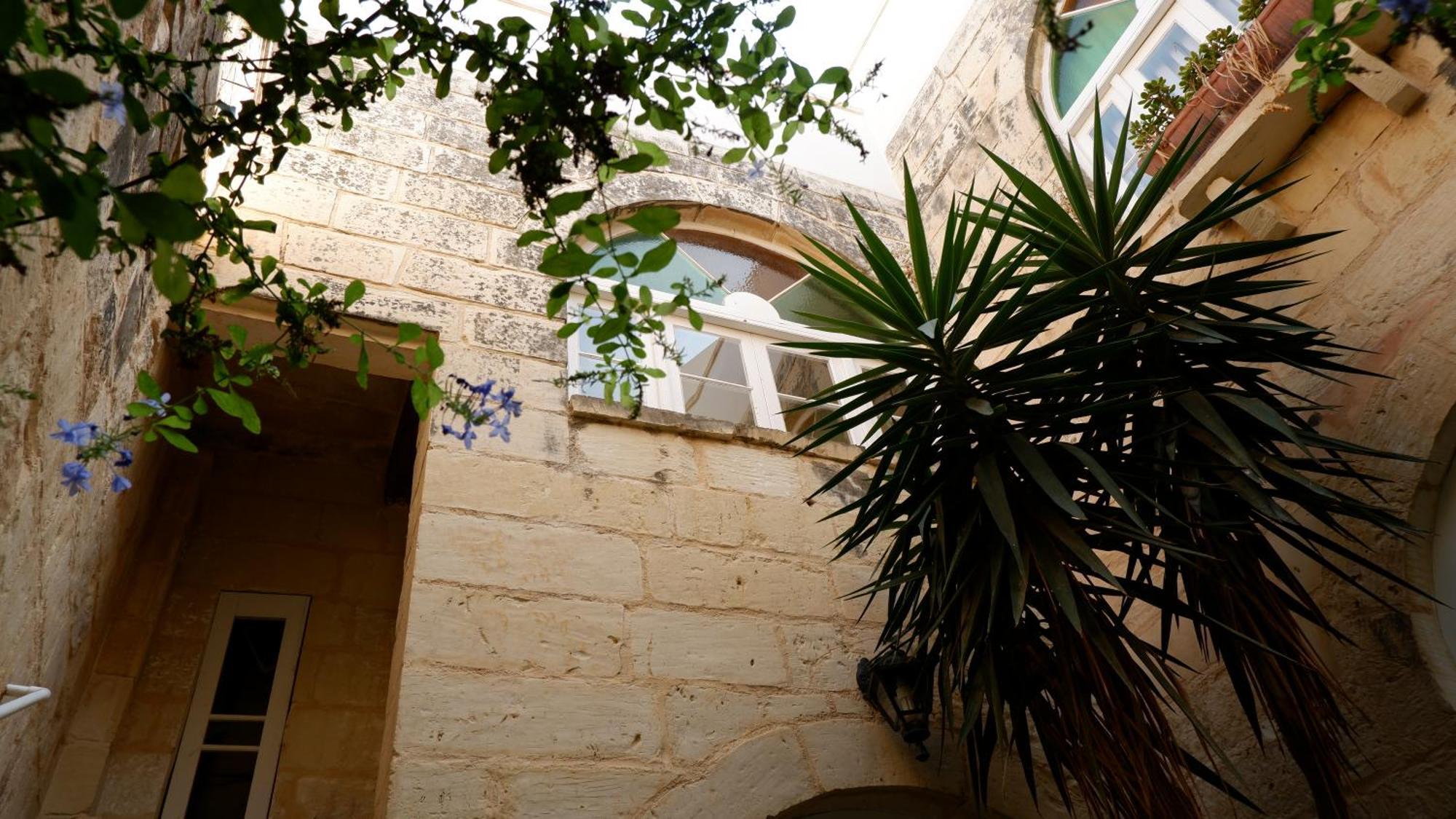 Village Knights Accommodation Żebbuġ Zewnętrze zdjęcie