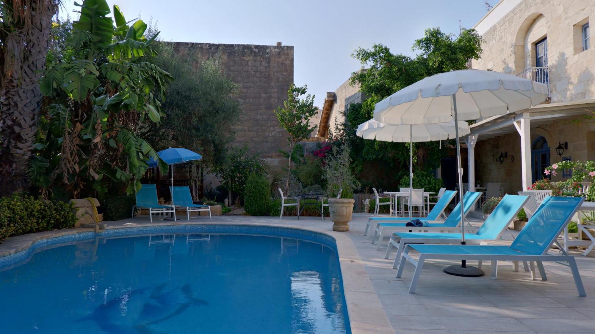 Village Knights Accommodation Żebbuġ Zewnętrze zdjęcie