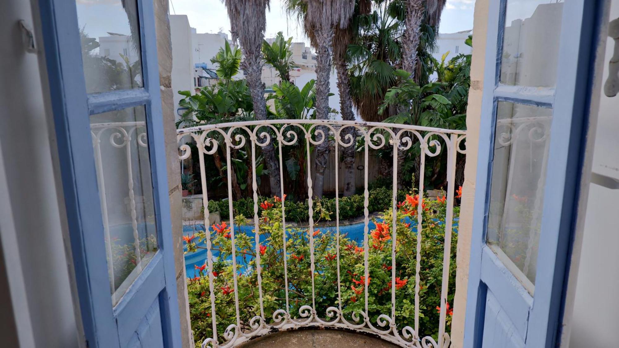 Village Knights Accommodation Żebbuġ Zewnętrze zdjęcie